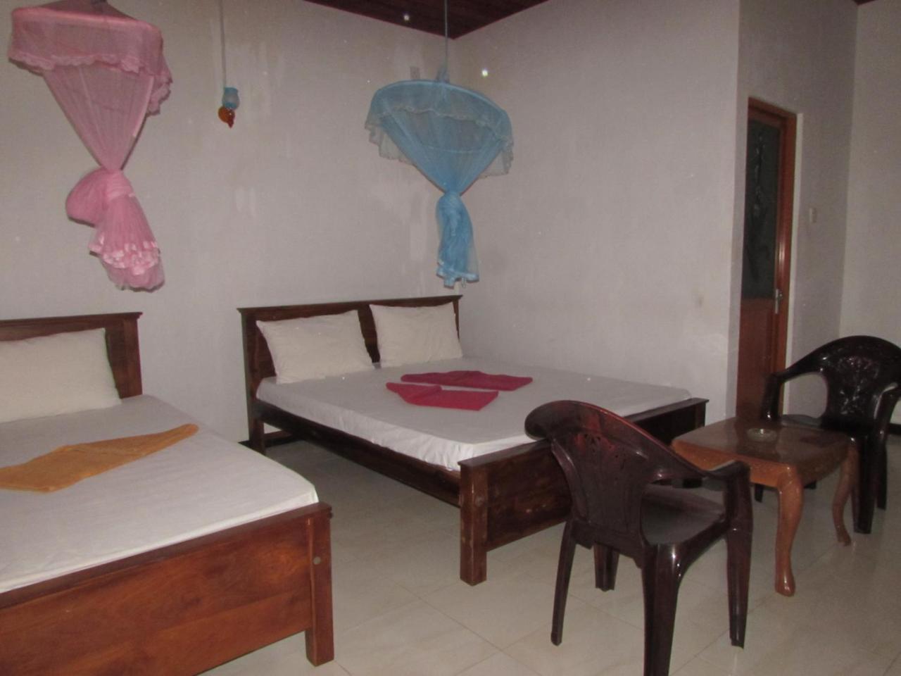 Rainbow Guest House มิริสซา ภายนอก รูปภาพ